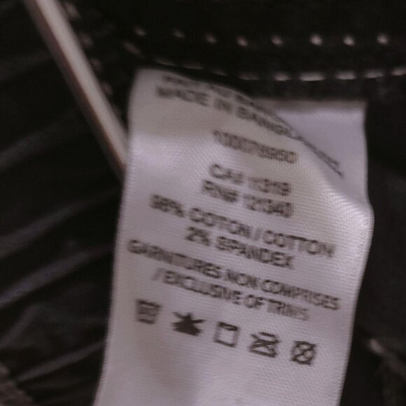 GAP Gray Knit Vest - Picture 4 of 4